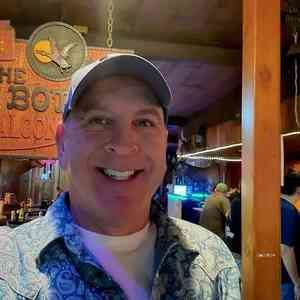 Meet your Posher, Mark